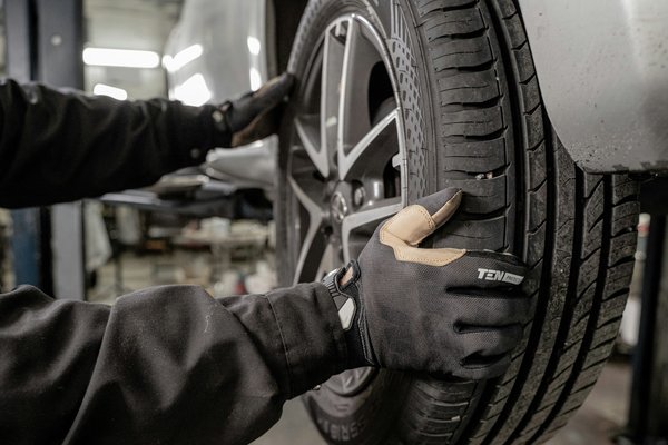 Comment Réparer un Pneu de Voiture : Guide Étape par Étape